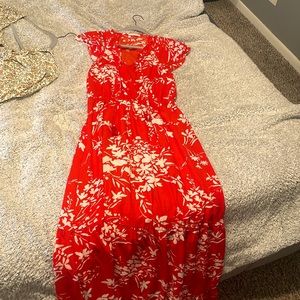 Love stitch size large red and white maxi!